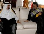 Le colonel Kadhafi et le roi Abdallah...c'est sans rancune. 